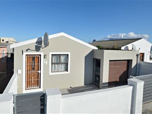 2 Bed House in Phoenix