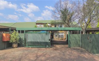 2 Bedroom Duplex in Wonderboom South