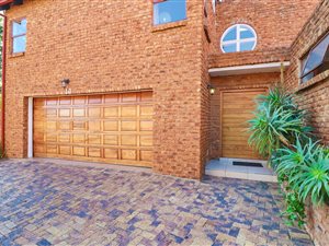 3 Bed House in Bassonia