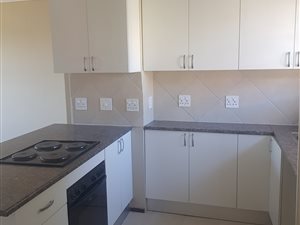 2 Bed Apartment in Weltevreden Park