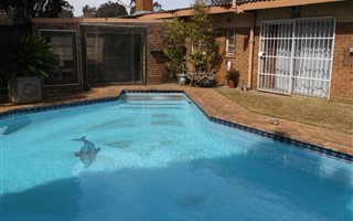 4 Bedroom House in Meyerton Park