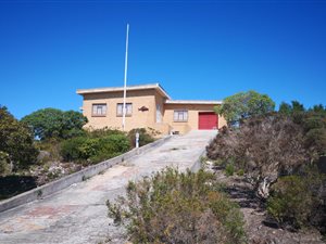2 Bed House in Pearly Beach