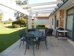3 Bed House in Arabella Country Estate
