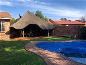 4 Bed House in El Toro Park