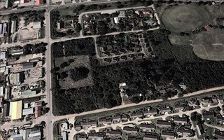 9823 m² Land available in East Bank