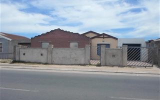 2 Bedroom House in Browns Farm