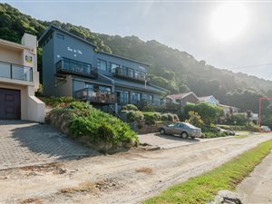 625 m² Land available in Wilderness