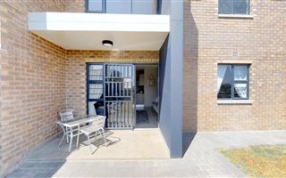 2 Bedroom Apartment in Boardwalk