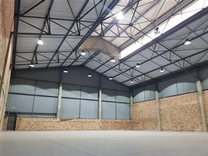 648 m² Industrial space in Randjespark