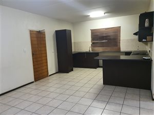 2 Bed Flat in North Riding