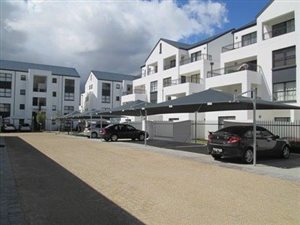 1 Bed Apartment in Somerset West Central