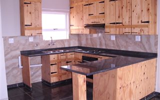 2 Bedroom Apartment in Wannenburghoogte