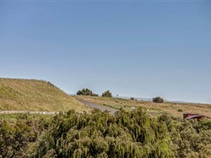 8.5 ha Farm in Lanseria and surrounds