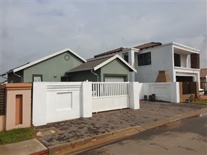 3 Bed Apartment in Salfin