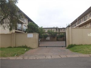 2 Bed Flat in Windsor East