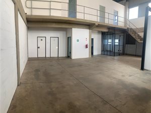 249 m² Industrial space in Cornubia
