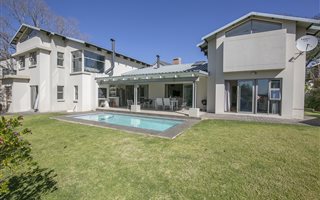 4 Bedroom House in Helderfontein Estate