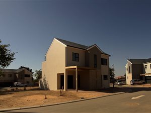 3 Bed Townhouse in Rosedale Estate