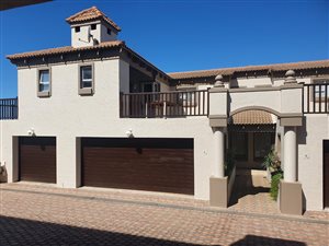 3 Bed Townhouse in Dana Bay