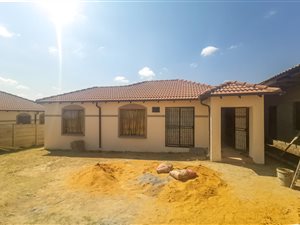 3 Bed House in Cosmo City