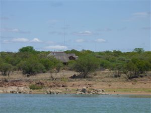 Game Farm in Vaalkop Dam