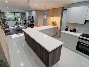 2 Bed Simplex in Menlo Park