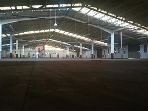 3800 m² Industrial space in Mobeni