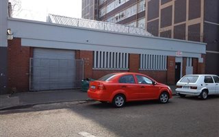 690 m² Industrial space in Glenwood
