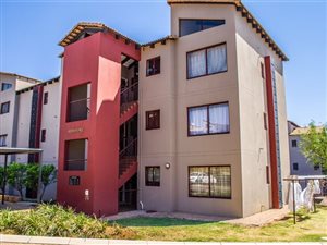 2 Bed Apartment in Honeydew