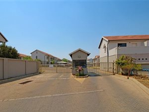 2 Bed Apartment in The Stewards