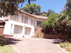 4 Bed House in Helderkruin