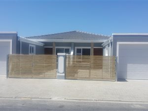 3 Bed House in Lotus River