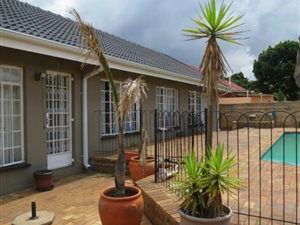 4 Bedroom House in Witkoppie Ridge