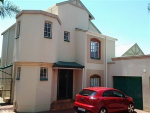 3 Bedroom Townhouse in Newlands