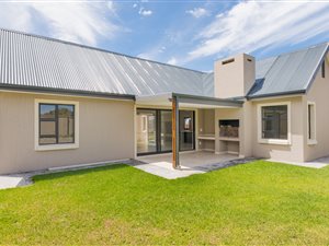 3 Bed House in Blue Mountain Village
