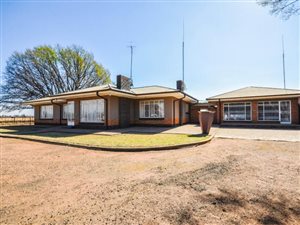 3 Bed House in Mooilande