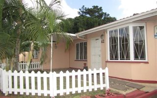 2 Bedroom Simplex in Sherwood
