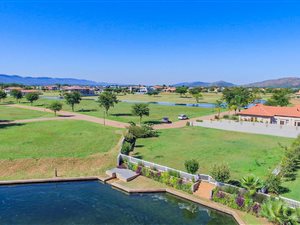 994 m² Land available in The Islands Estate