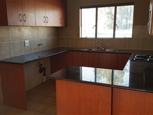2 Bed Apartment in Rynfield