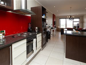 2 Bed Apartment in St Georges Park