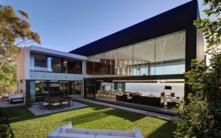5 Bedroom House in Clifton