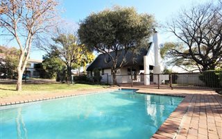 3 Bedroom Apartment in Sunninghill