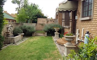 3 Bedroom Townhouse in Modelpark