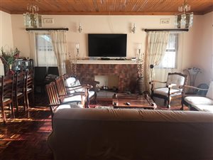 3 Bed House in Surrey Estate