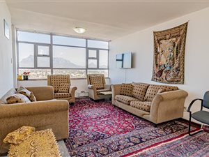 1 Bed Apartment in Milnerton Central