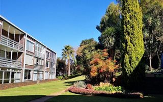 2 Bedroom Flat in Morninghill