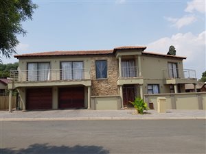 5 Bed House in Visagie Park