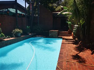 3 Bed House in Murrayfield