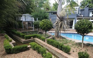 4 Bedroom House in Brandwacht