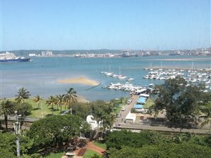 2 Bed Apartment in Esplanade